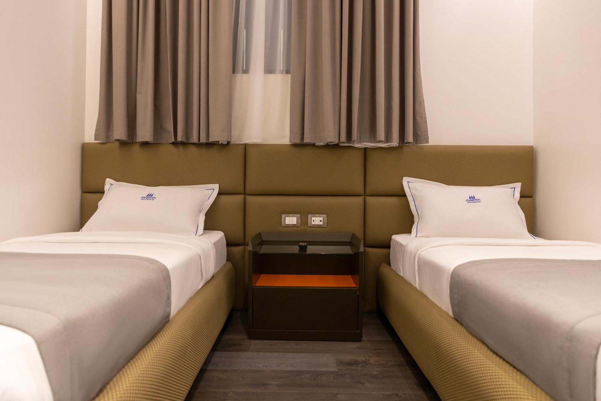 Maritim Marina Bay Resort Spa & Casino Adult Friendly Vlorë Extérieur photo Deluxe twin room