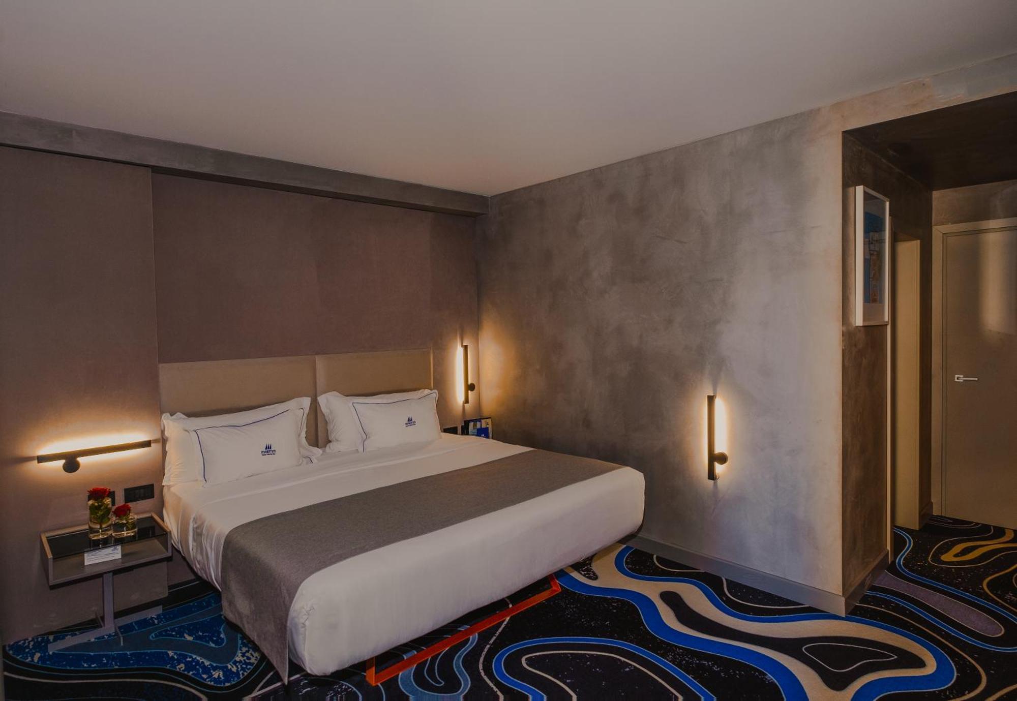 Maritim Marina Bay Resort Spa & Casino Adult Friendly Vlorë Extérieur photo A room at the hotel