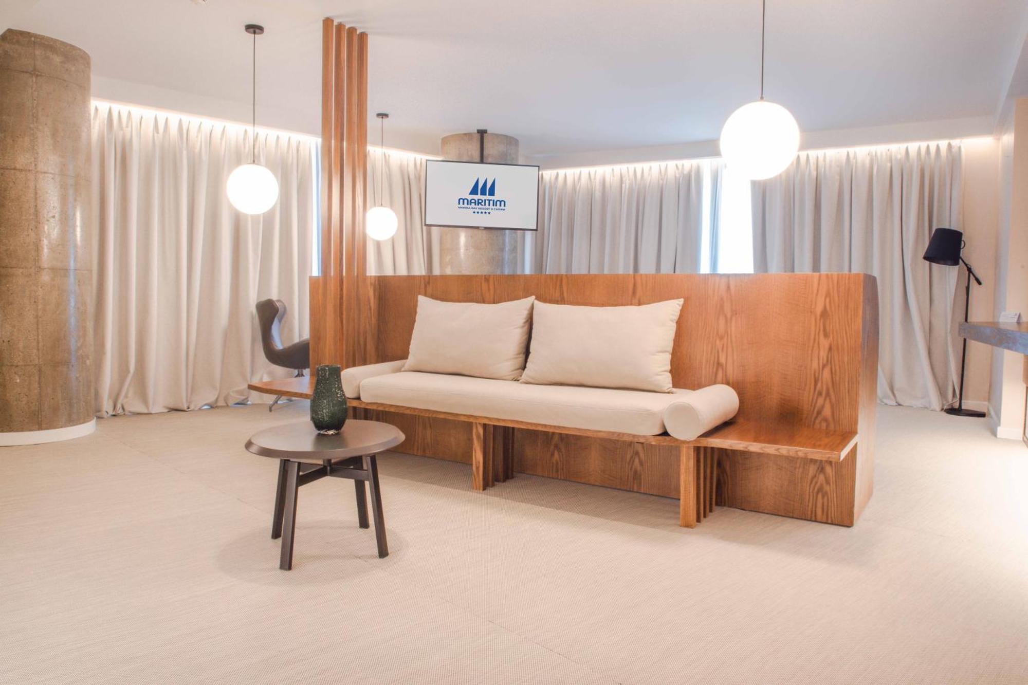 Maritim Marina Bay Resort Spa & Casino Adult Friendly Vlorë Extérieur photo The interior of the lounge