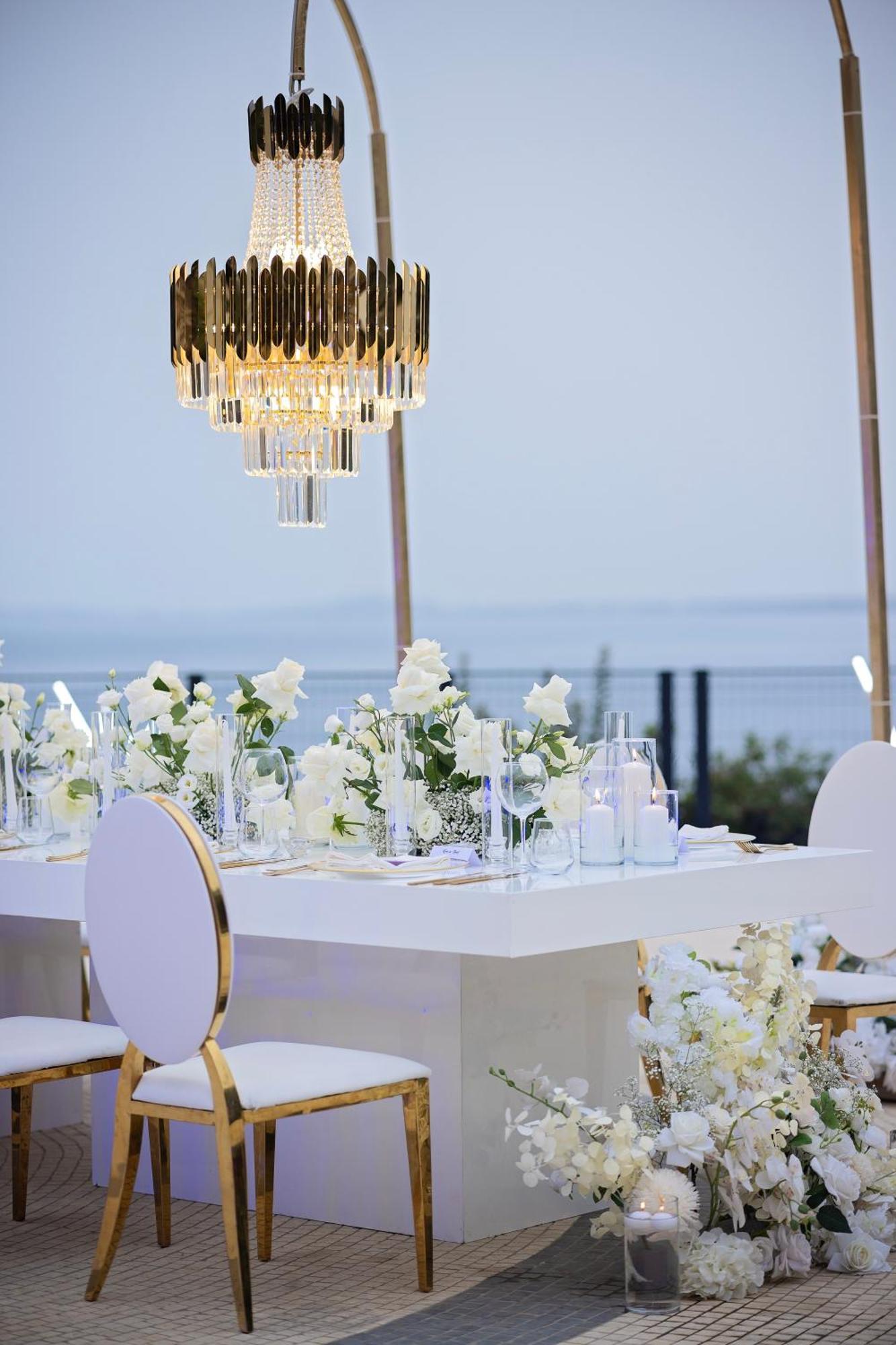 Maritim Marina Bay Resort Spa & Casino Adult Friendly Vlorë Extérieur photo Wedding reception at the Four Seasons Hotel, Athens