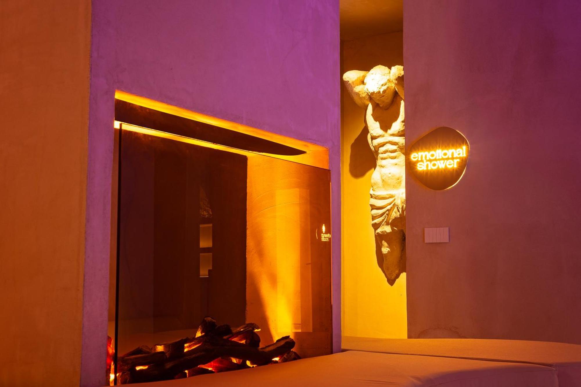Maritim Marina Bay Resort Spa & Casino Adult Friendly Vlorë Extérieur photo